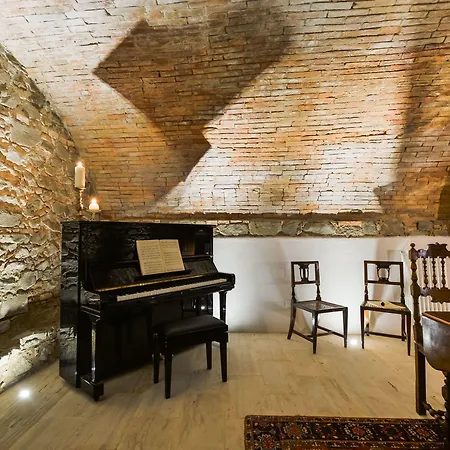 Dimora Delle Muse Bed & Breakfast Montalcino